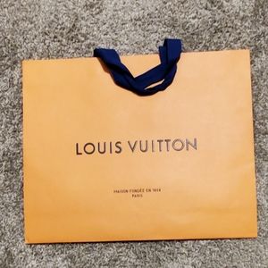 LV Basic Shopping bag